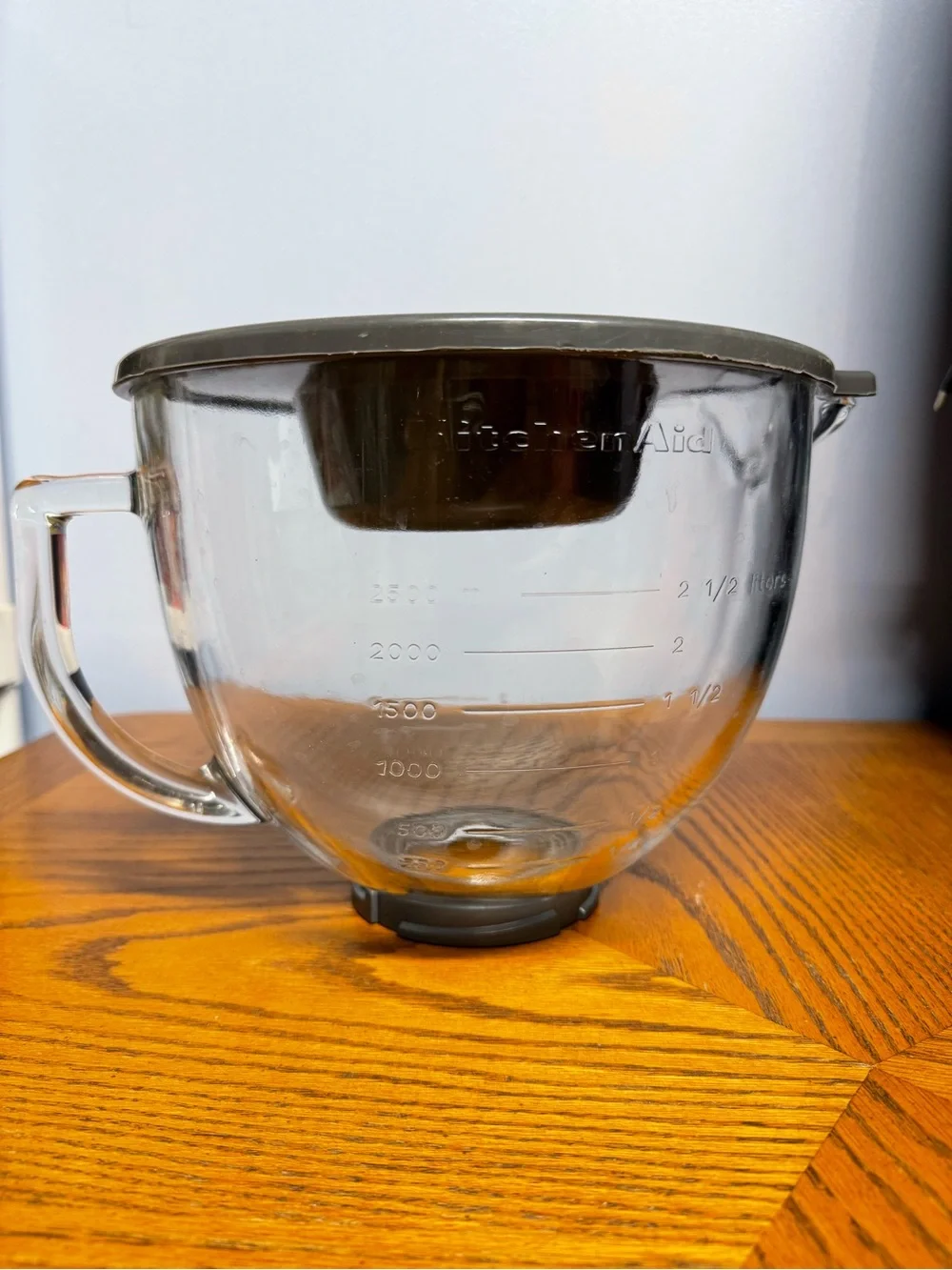KitchenAid Clear Glass Mixing Bowl with Gray Lid